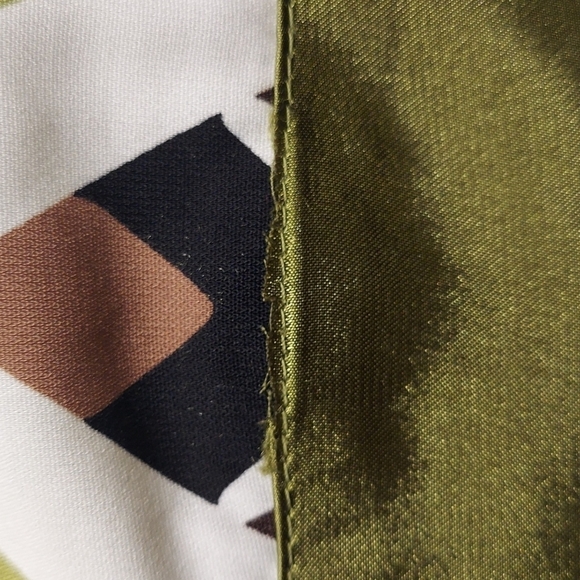 Maggie Barnes Geometric Green & Blue Blouse Size 2X - Picture 7 of 7